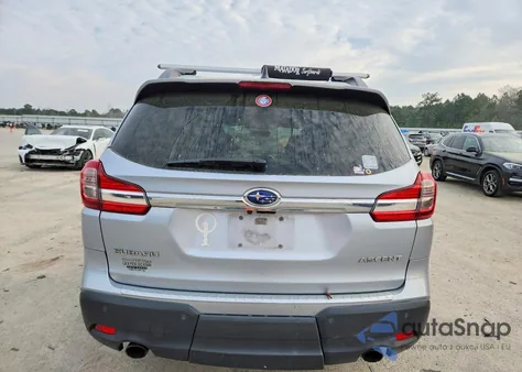 2019 Subaru Ascent Premium z USA, uszkodzony, nr VIN 4S4WMAHD7K3432142